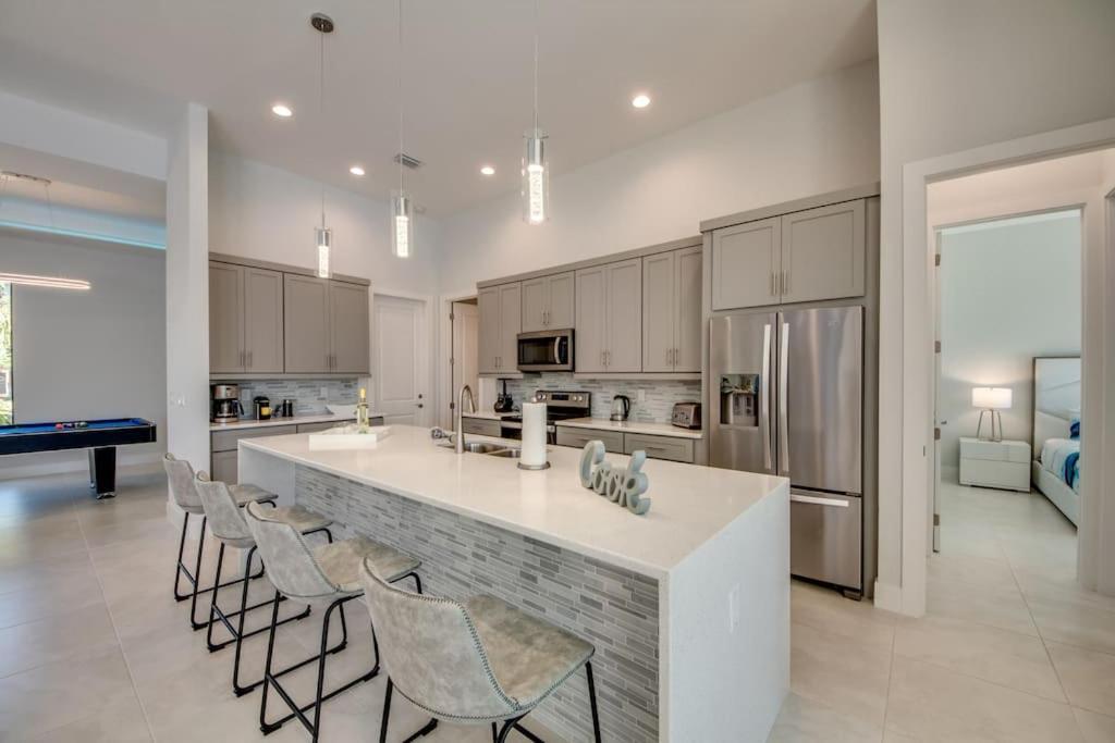 Villa Sensation By Coralvilla - New,Modern With Pool Cape Coral Exterior photo